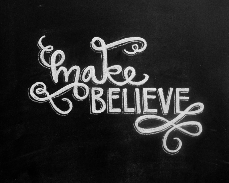 MakeBelieve_Chalkboard8x10