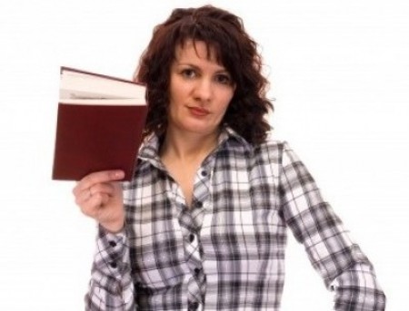 Woman_unhappy_with_book_blog-e1283940891615